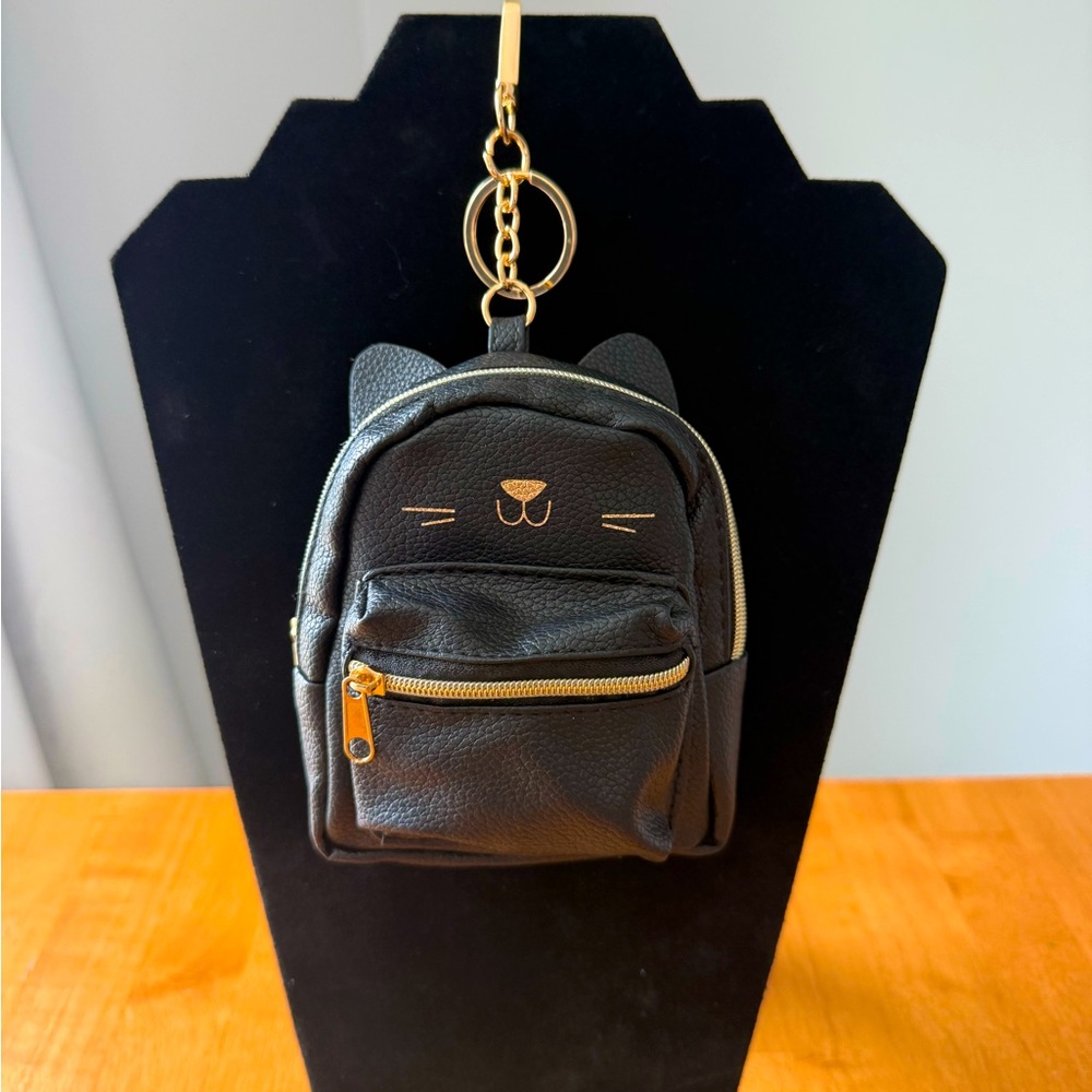 Black Cat Mini Backpack Bag Charm - Picture 2 of 4